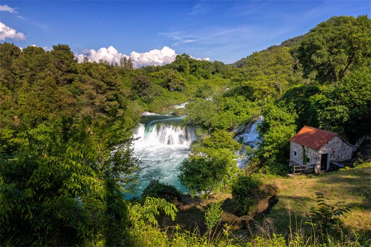 Slika /slike/Skradinski buk vodenica.jpg